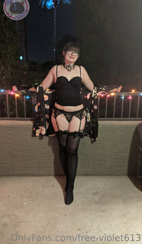 chaton courbé onlyfans érotique gratuit photos