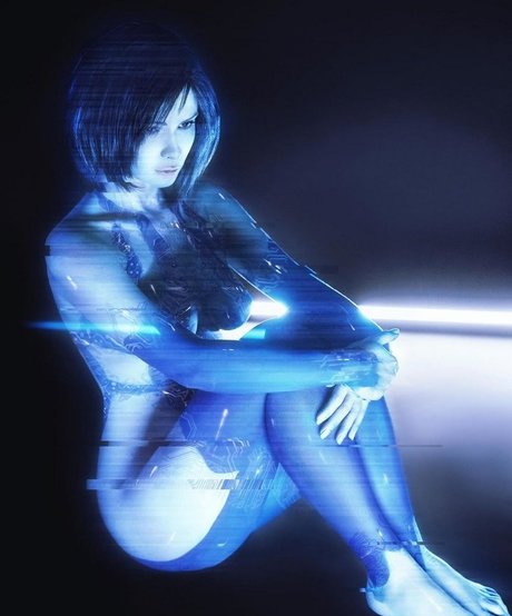 Jannet In Cosplay haut de star du porno photos