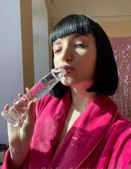 sandrateilorr actrice érotique image