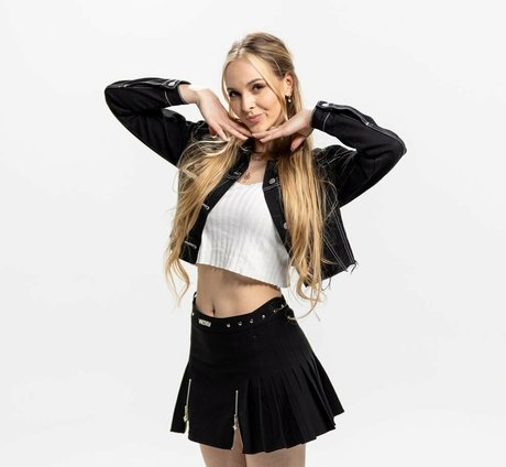 Fasffy star du porno nue archive