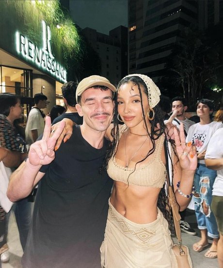 entraînement en salle de sport uniquement pour les fans assez haute qualité img