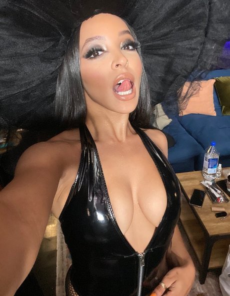 entraînement nu onlyfans meilleur érotique image