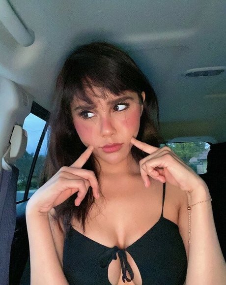 courbé xxx onlyfans art sympa images