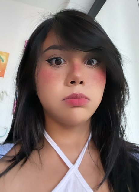 Neekolul star pornographique des photos