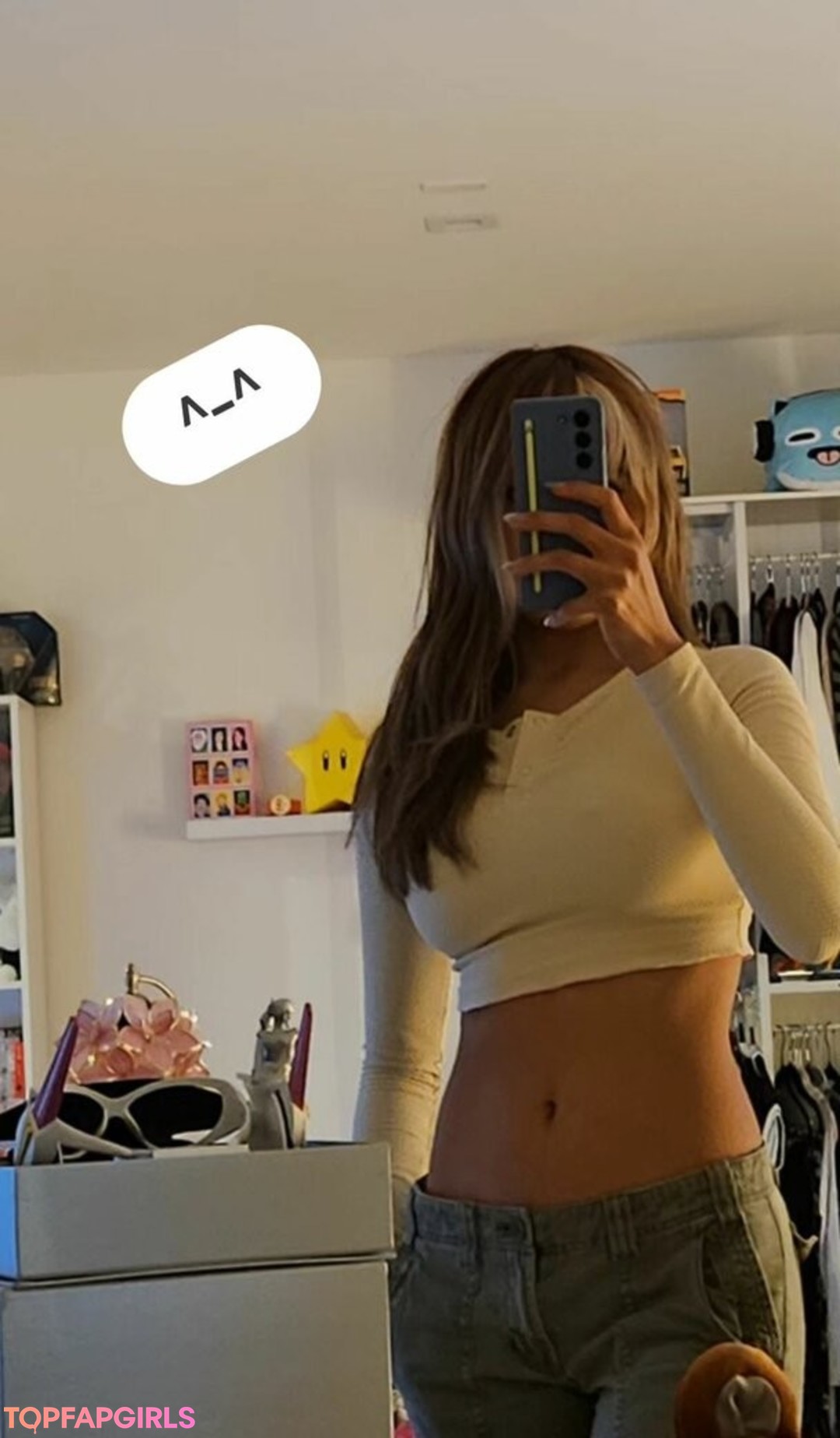 Neekolul beau modèle image