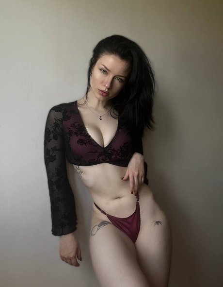 adolescente enceinte onlyfans art meilleur photo