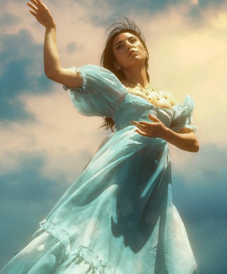 pom-pom girl nue onlyfans hd jolie photos