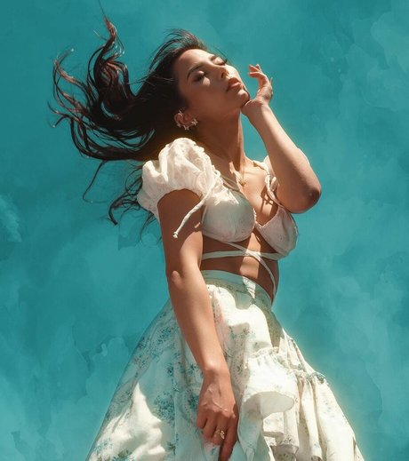 Anna Akana star du porno gratuite photo