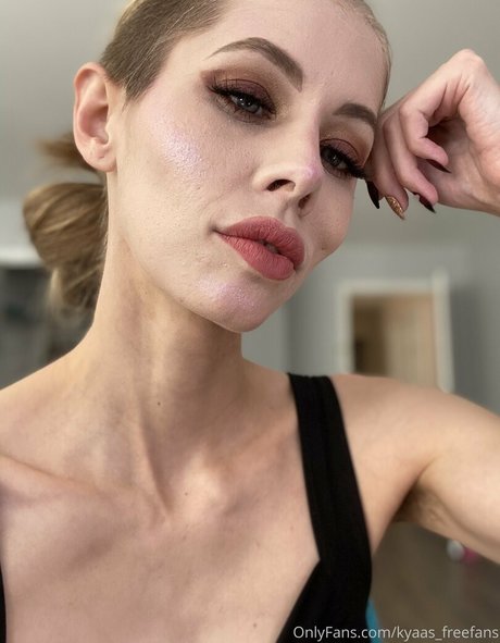 cosplay gros seins onlyfans libre nu galerie