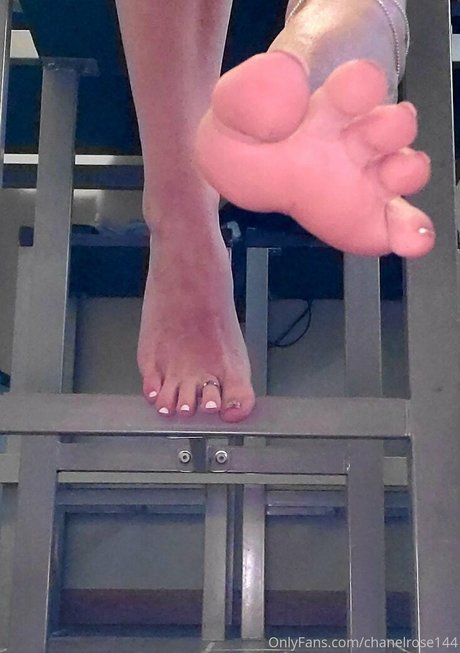 chanelrose144 modèle parfait img