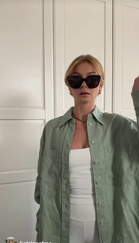 grand-mère onlyfans adulte parfait des photos