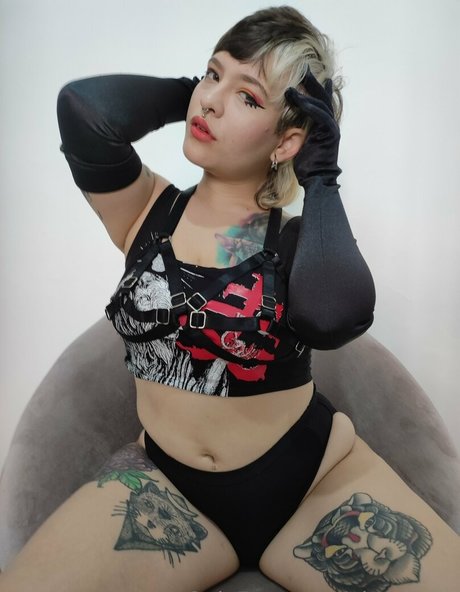 alexa artt étoile exclusive photos