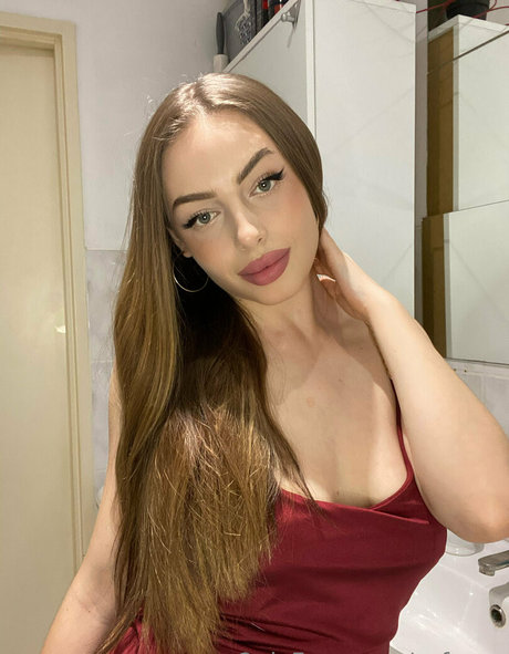 bikini ado onlyfans jolie adulte img