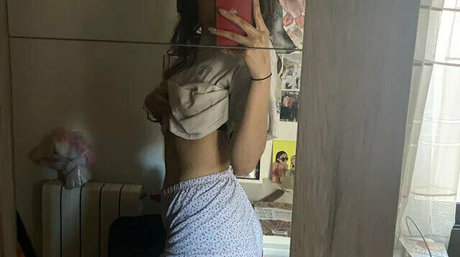 mia latinaa modèle porno image