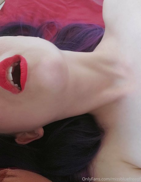 missbluefreeof star du porno sympa galerie