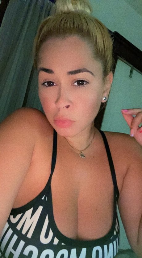 papa vip onlyfans assez érotique des photos