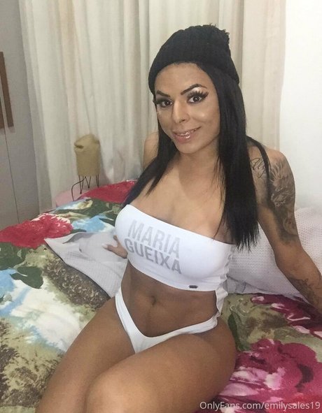 emilysales19 sexe star photos