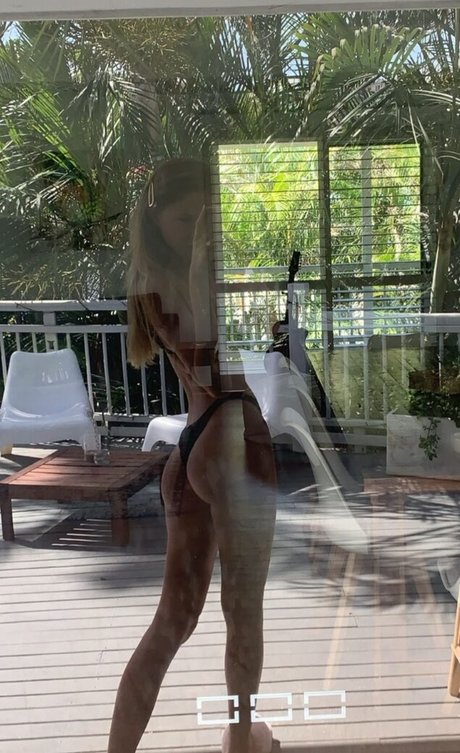 mia phillipson haut de star du porno images