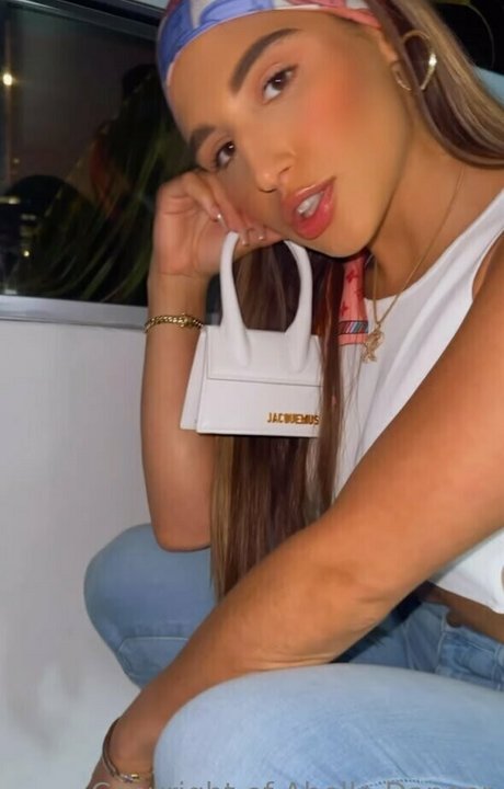 abelladanger nus star du porno collection