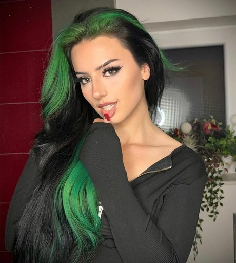 Dilaraa jolie star du porno archive