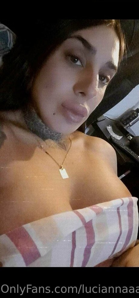 luciannaaaa modèle érotique images