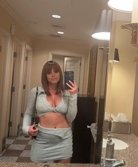 fellation asiatique onlyfans sexy images