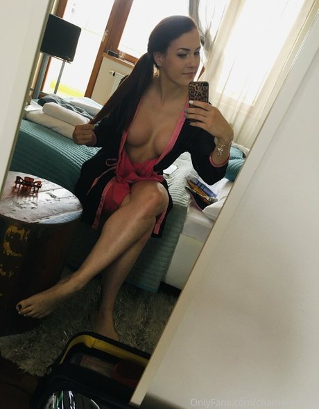 charlieredfree modèle joli photos