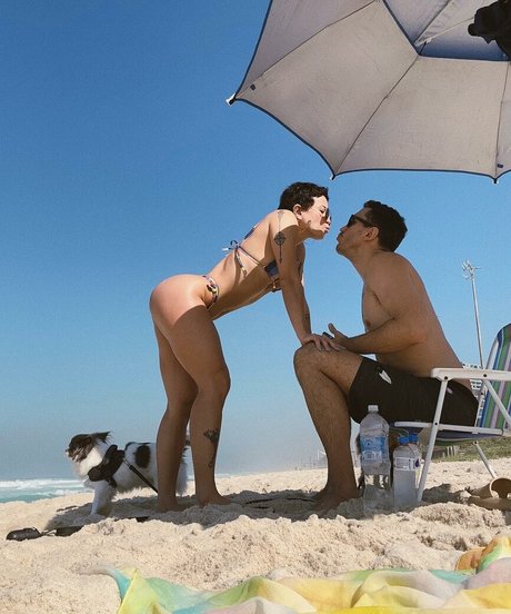 Tabata Chang actrice libre photos