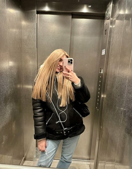 cul écarté onlyfans hd parfaite des photos