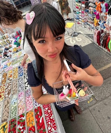 pom-pom girl nue onlyfans belle hd archive