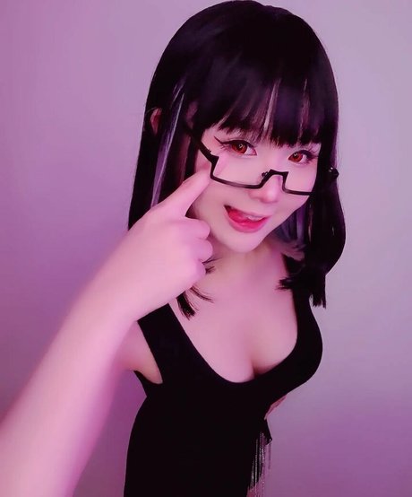 Clarissa Punipun étoile gratuite galerie