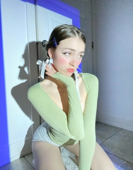 awholelottazozo étoile chaude images