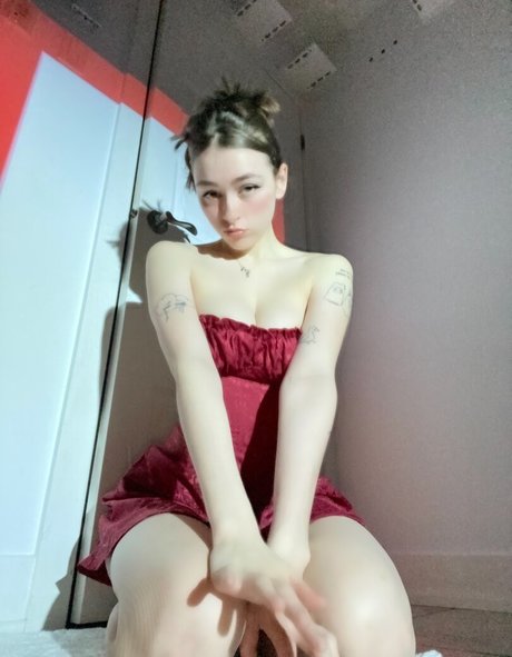 gros seins branlette espagnole onlyfans érotique en haute qualité images