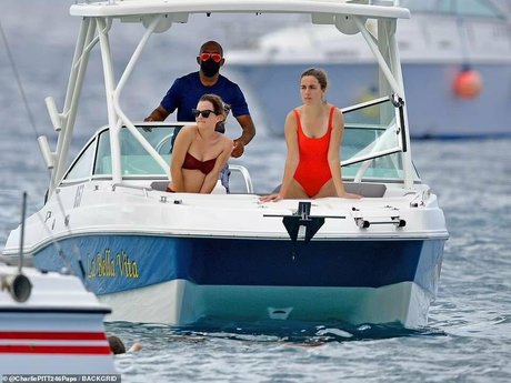 adolescent maigre onlyfans nu pornographique img