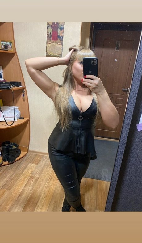 rude in life star du porno exclusive photos