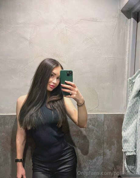 Polinaaaa étoile de l'art collection