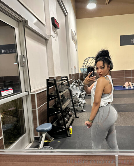 Omgitsqueen actrice de nus img