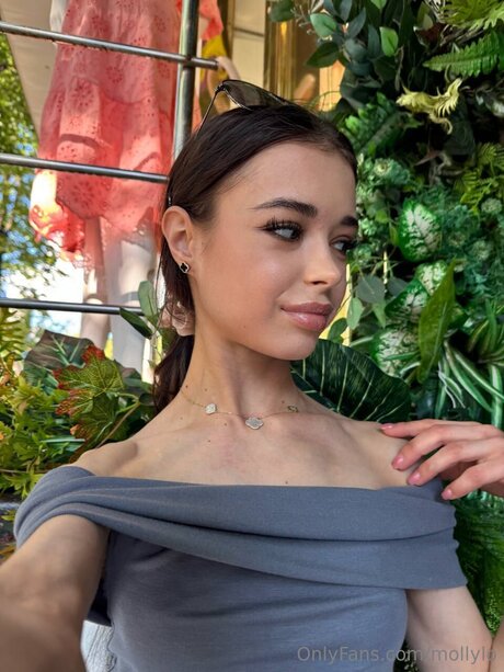 Mollylo nus de stars du porno galerie