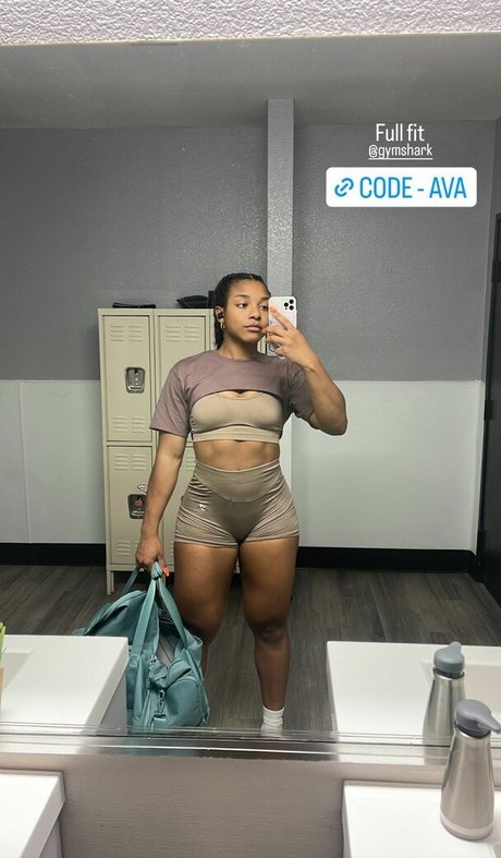 aaaaayevuh modèle de haute qualité des photos