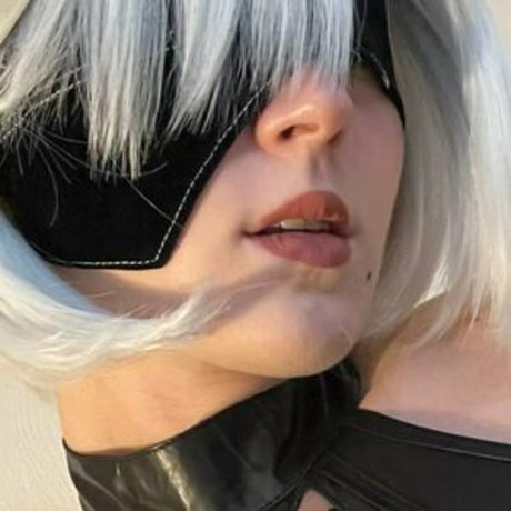 Alienorchp star du porno adulte des photos