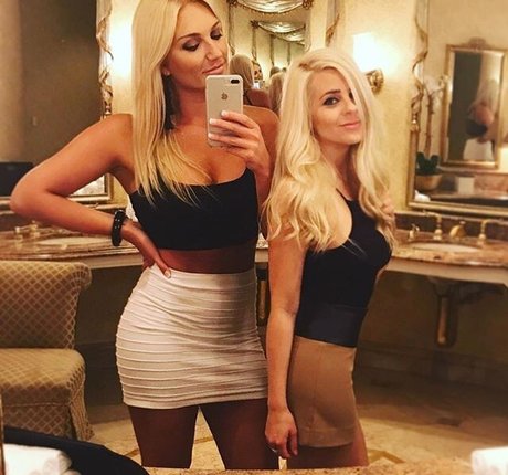 filles cosplay onlyfans beau nu des photos