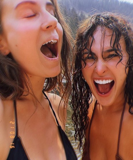 fans asiatiques potelés uniquement haut des photos