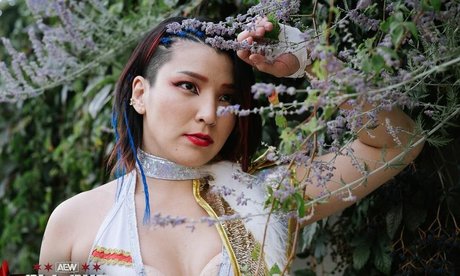 Hikaru Shida sexe de star du porno img