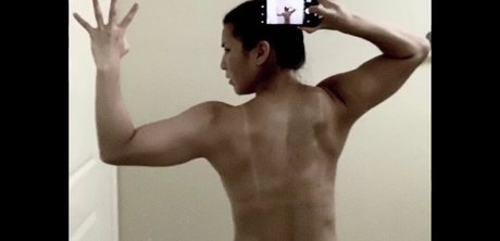 Hikaru Shida actrice pornographique img