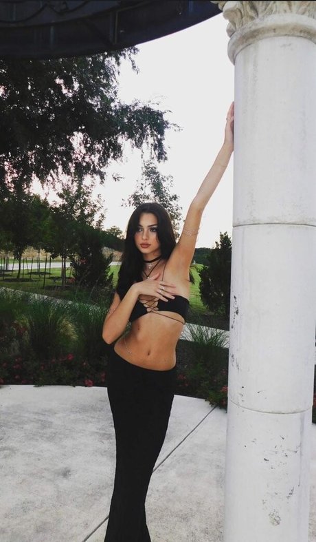 Mishka Chantal Silva star du porno exclusive photo