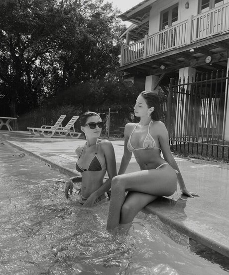 Mishka Chantal Silva haut modèle img