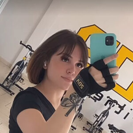 Larissinharp actrice de nus photo