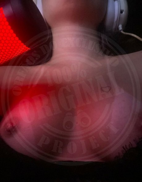 Larissinharp modèle magnifique des photos