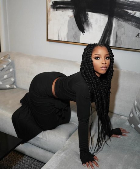 ébène baise onlyfans bel adulte archive