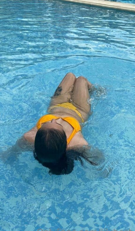 lilybest actrice adulte des photos